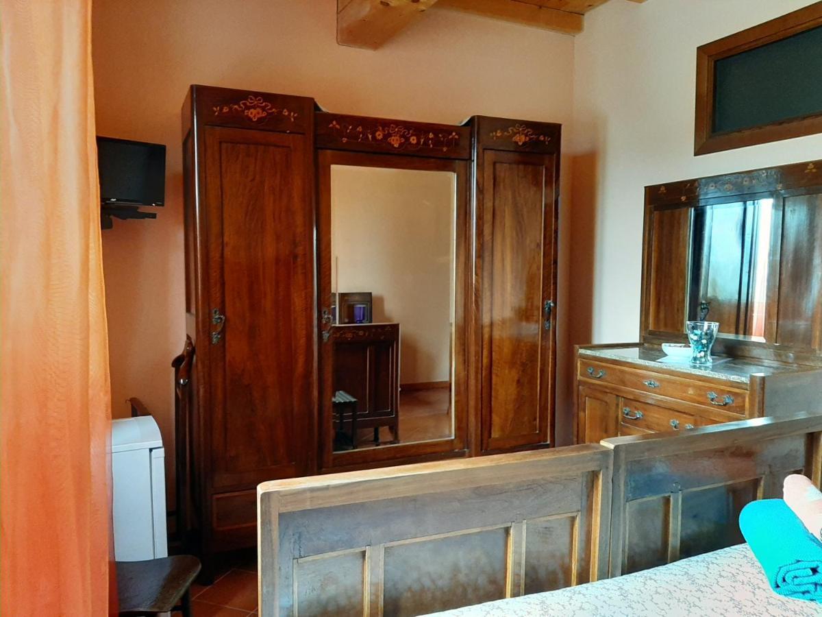 Agriturismo Il Sole Villa Rivarolo del Re ed Uniti Eksteriør bilde