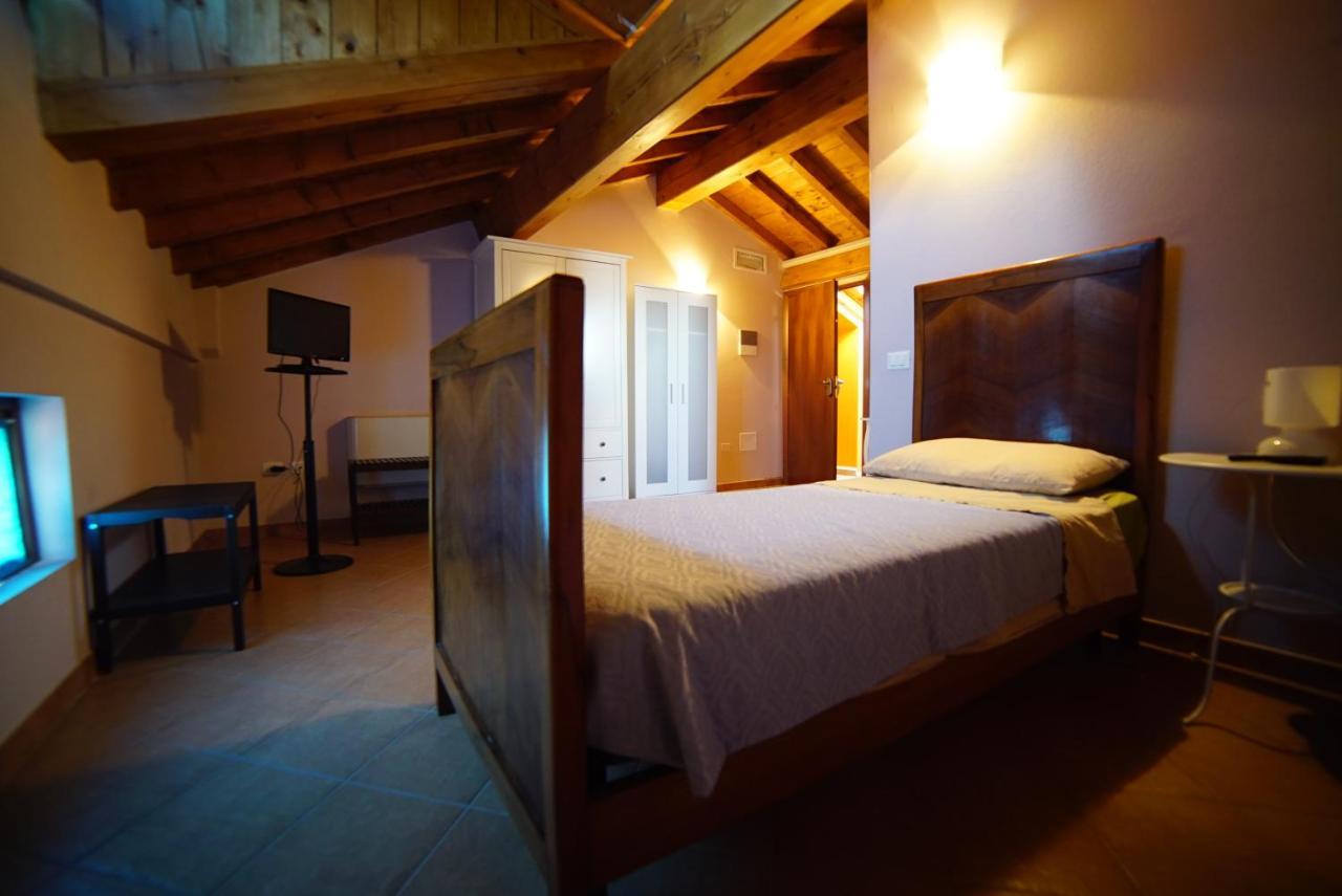 Agriturismo Il Sole Villa Rivarolo del Re ed Uniti Eksteriør bilde