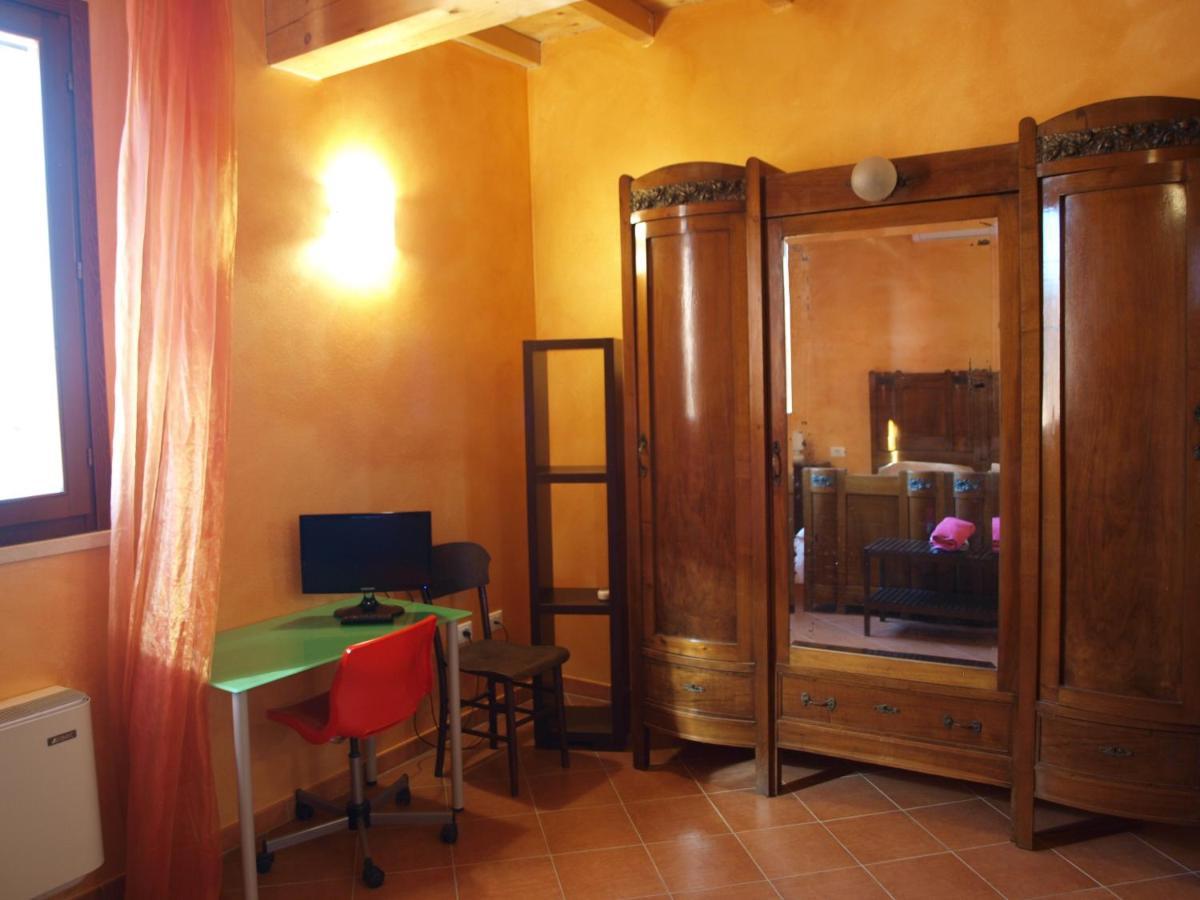 Agriturismo Il Sole Villa Rivarolo del Re ed Uniti Eksteriør bilde