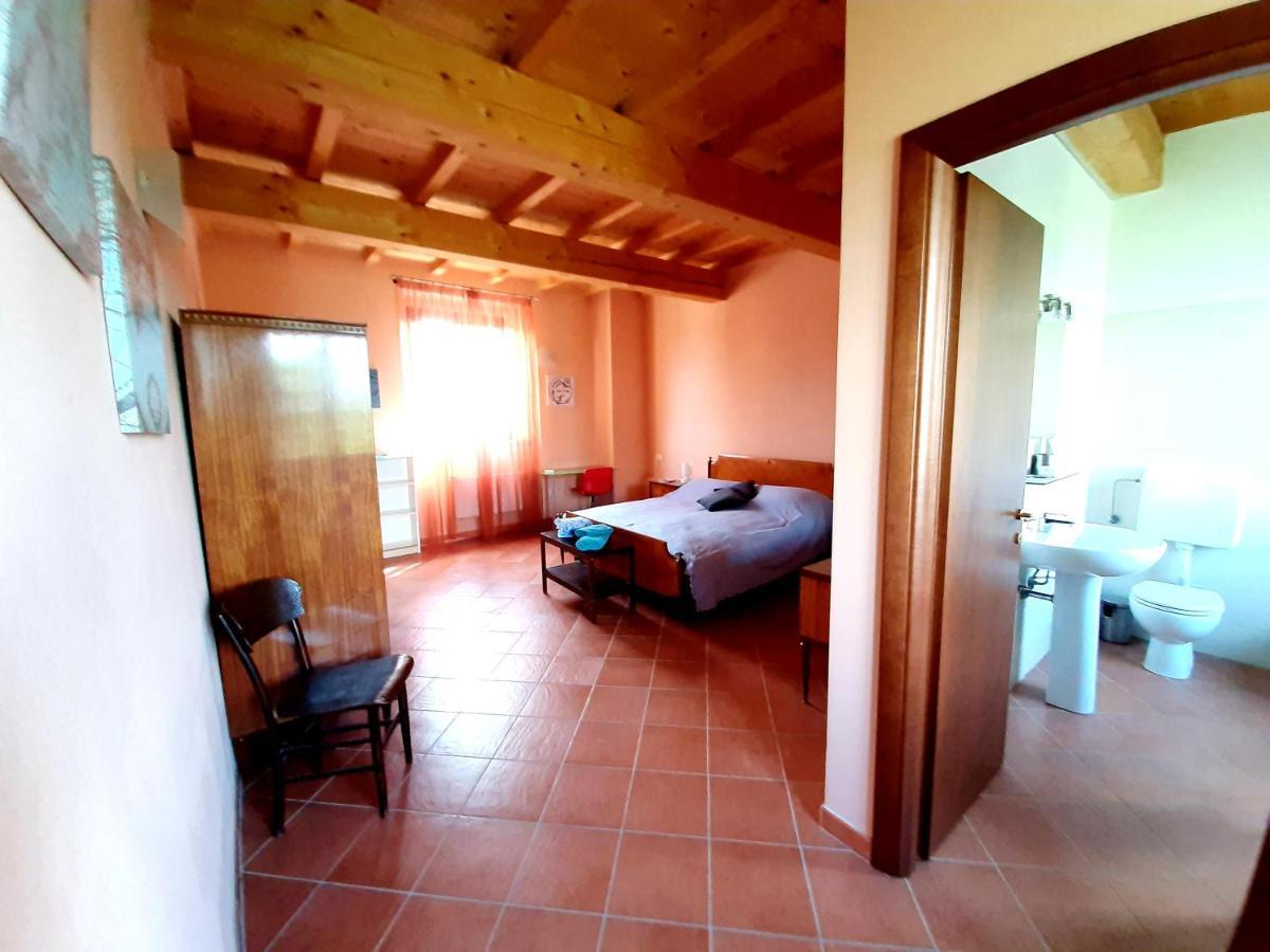 Agriturismo Il Sole Villa Rivarolo del Re ed Uniti Eksteriør bilde