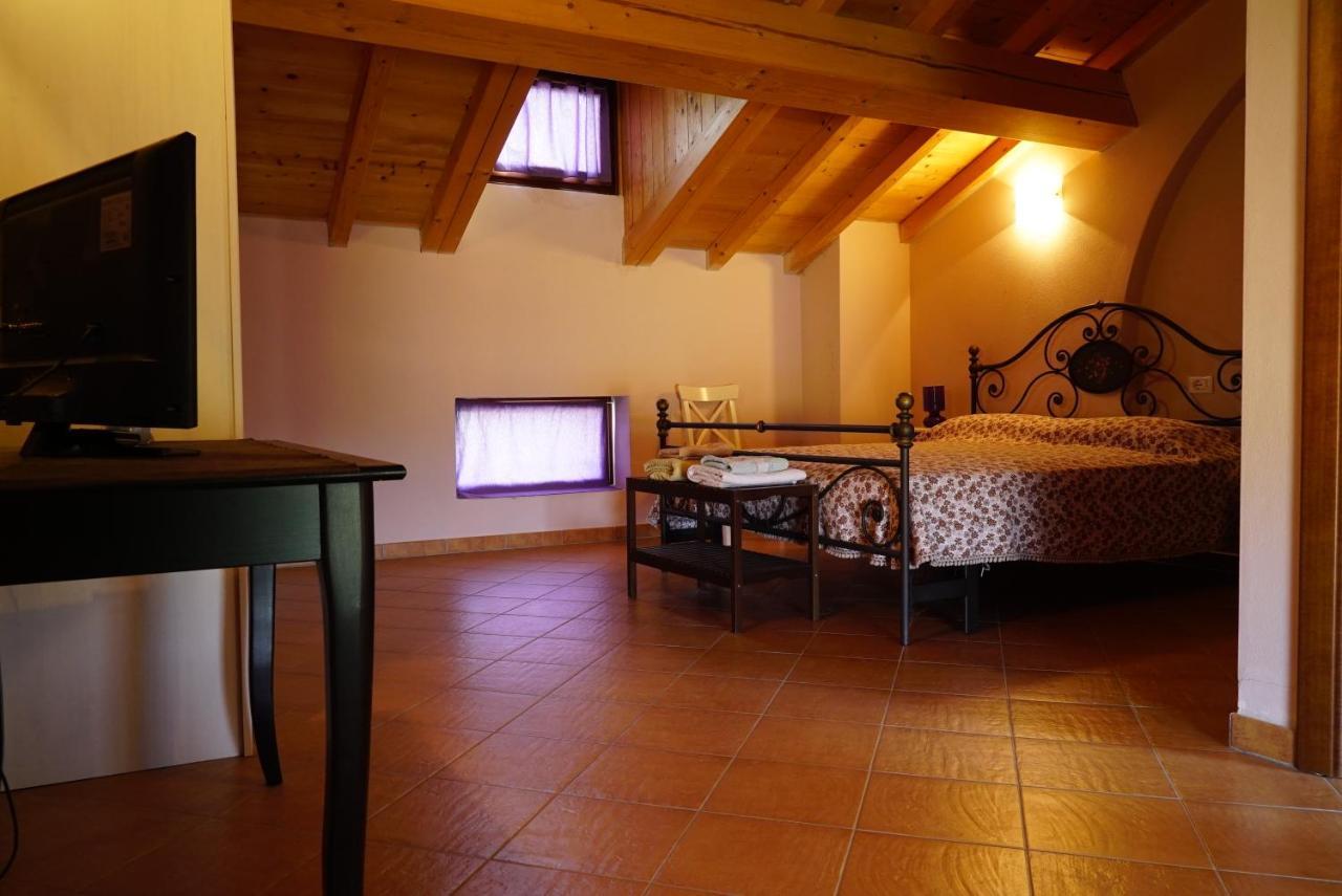 Agriturismo Il Sole Villa Rivarolo del Re ed Uniti Eksteriør bilde